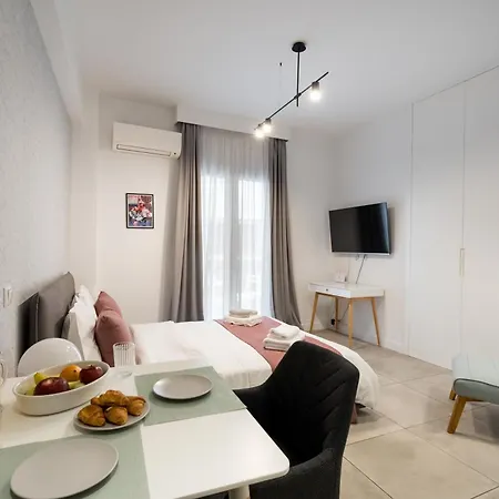 Trikoupi 95 Apartment Athens Room photo