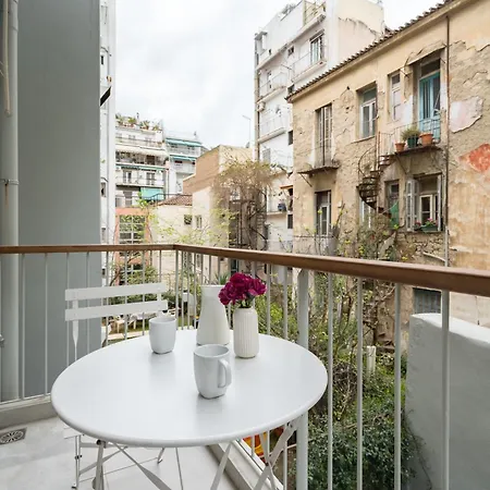 Trikoupi 95 Apartment Athens Exterior photo